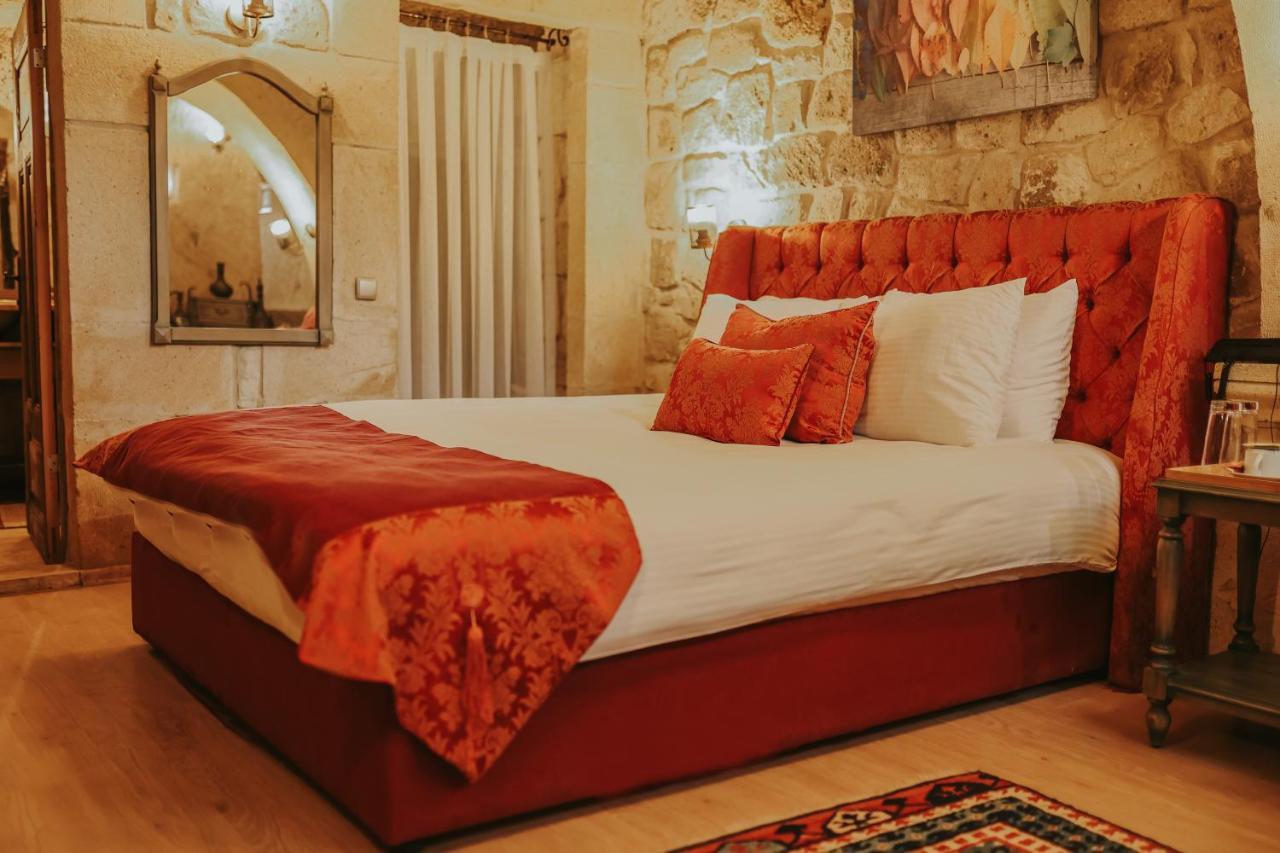 Hotel Elaa Cave
