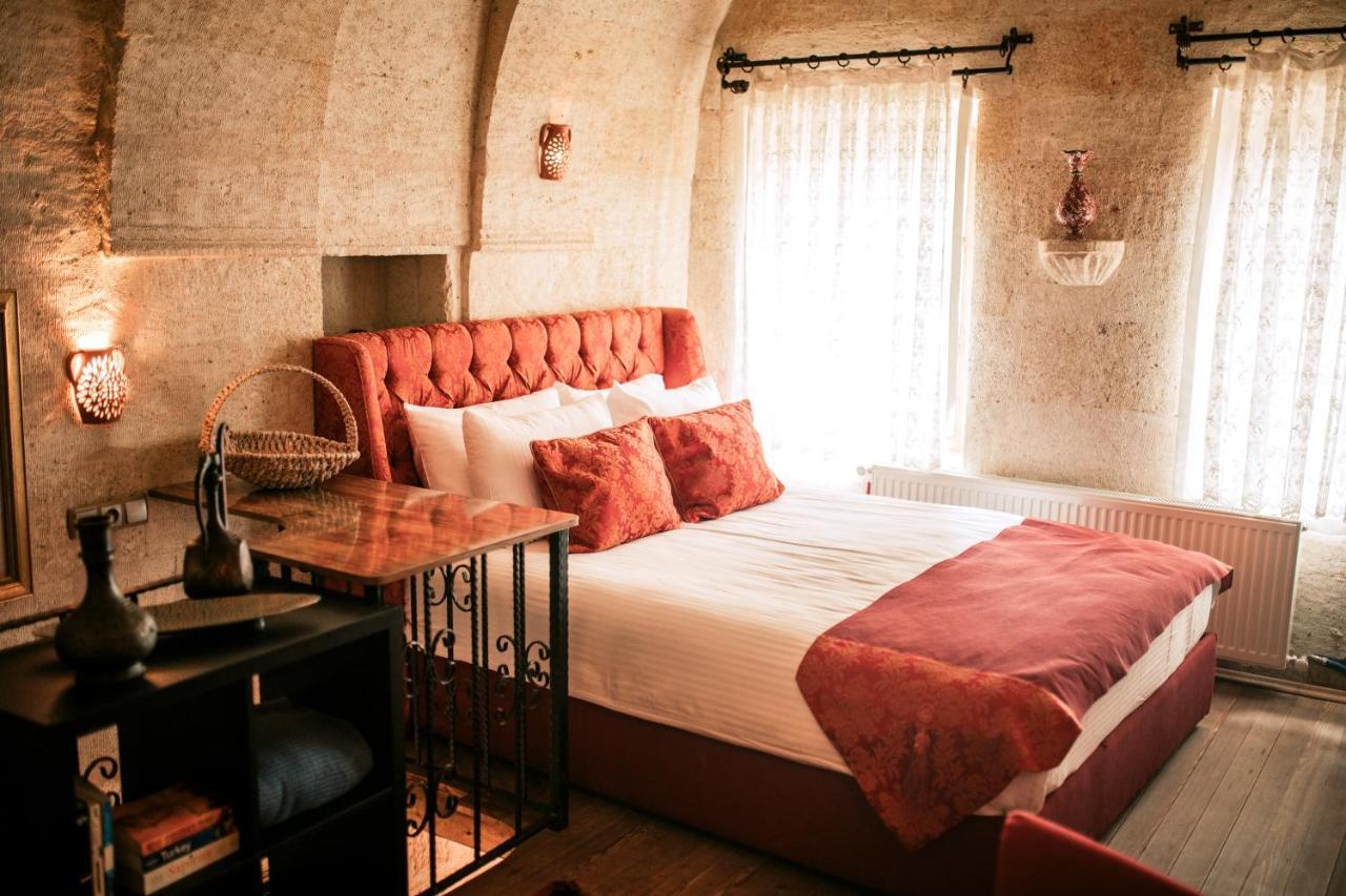 Hotel Elaa Cave